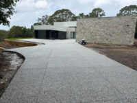 Modern Acreage Driveway